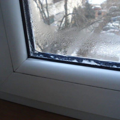 Пластиковые окна замерзают изнутри помещения